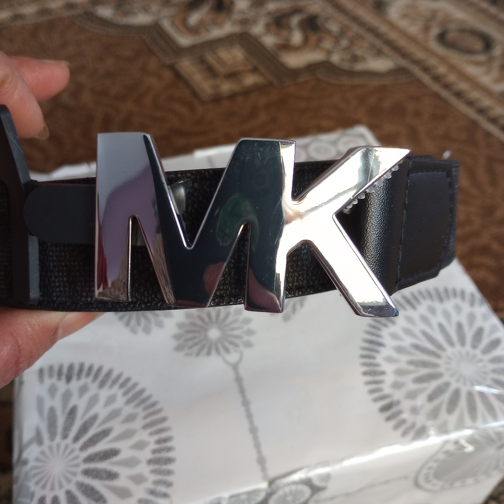 Michael kors men's MK logo printed belts - Picture 9 of 9